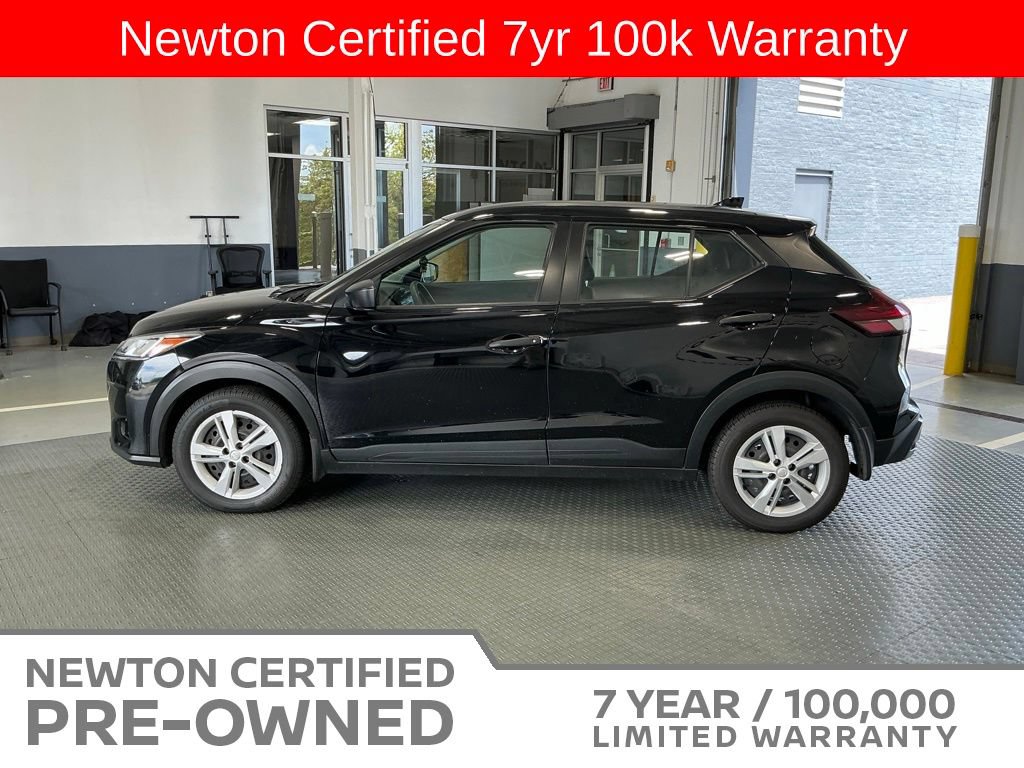 Used 2024 Nissan Kicks S FWD image 4
