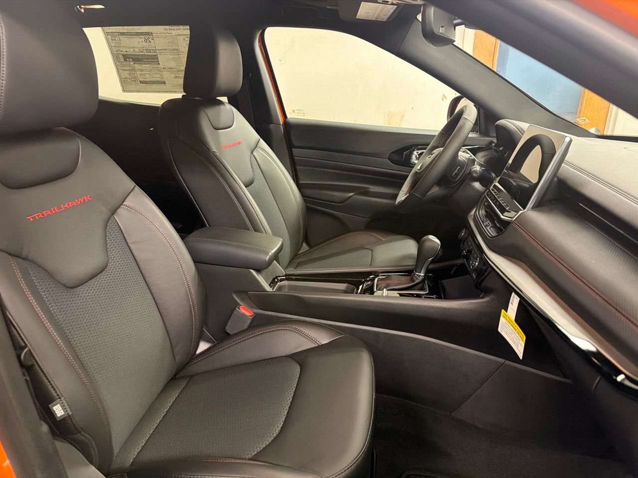 New 2026 Jeep Compass Trailhawk w/ Sun, Sound & Navigation Group AWD/4WD image 17