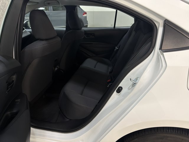 Used 2025 Toyota Corolla LE FWD image 21