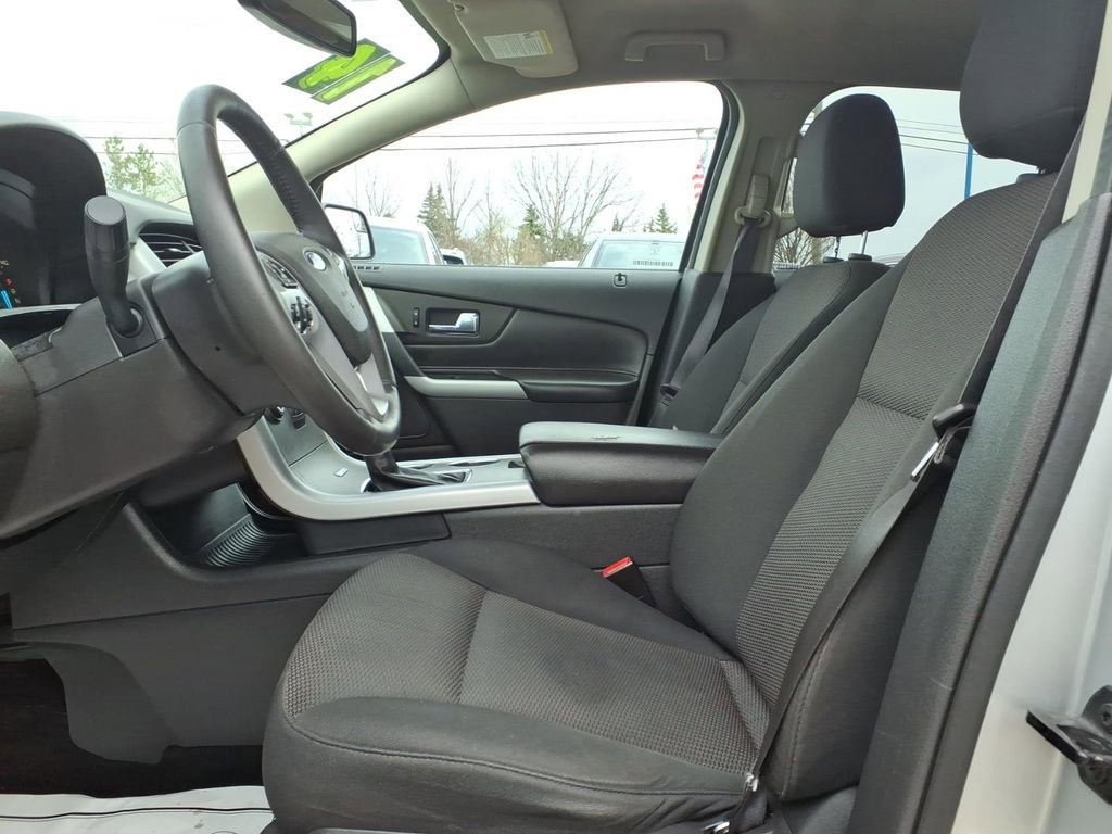 Used 2014 Ford Edge SEL FWD image 12