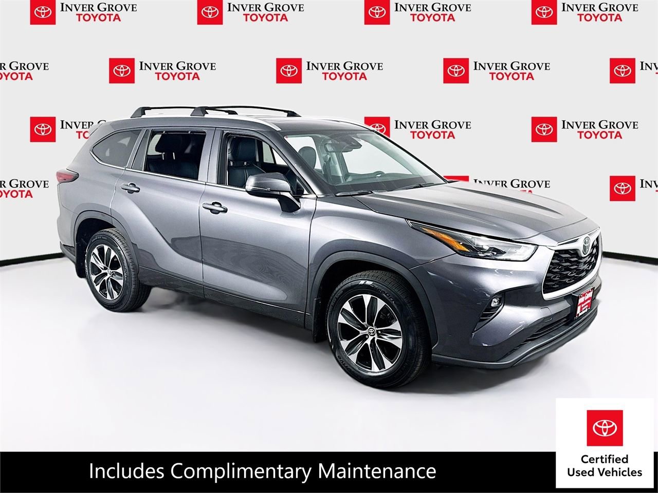 Certified 2024 Toyota Highlander Limited image 3