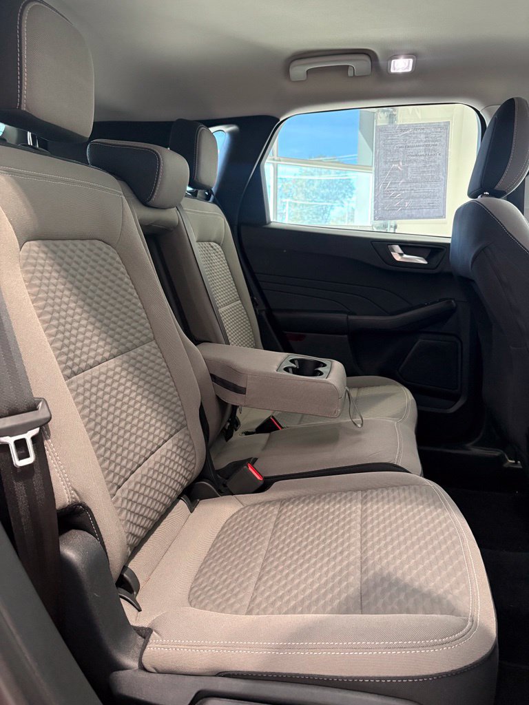 Used 2021 Ford Escape SE w/ Convenience Package AWD/4WD image 9