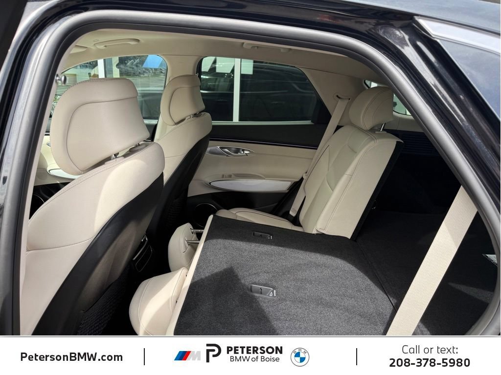 Used 2026 Genesis GV70 2.5T Advanced AWD/4WD image 18