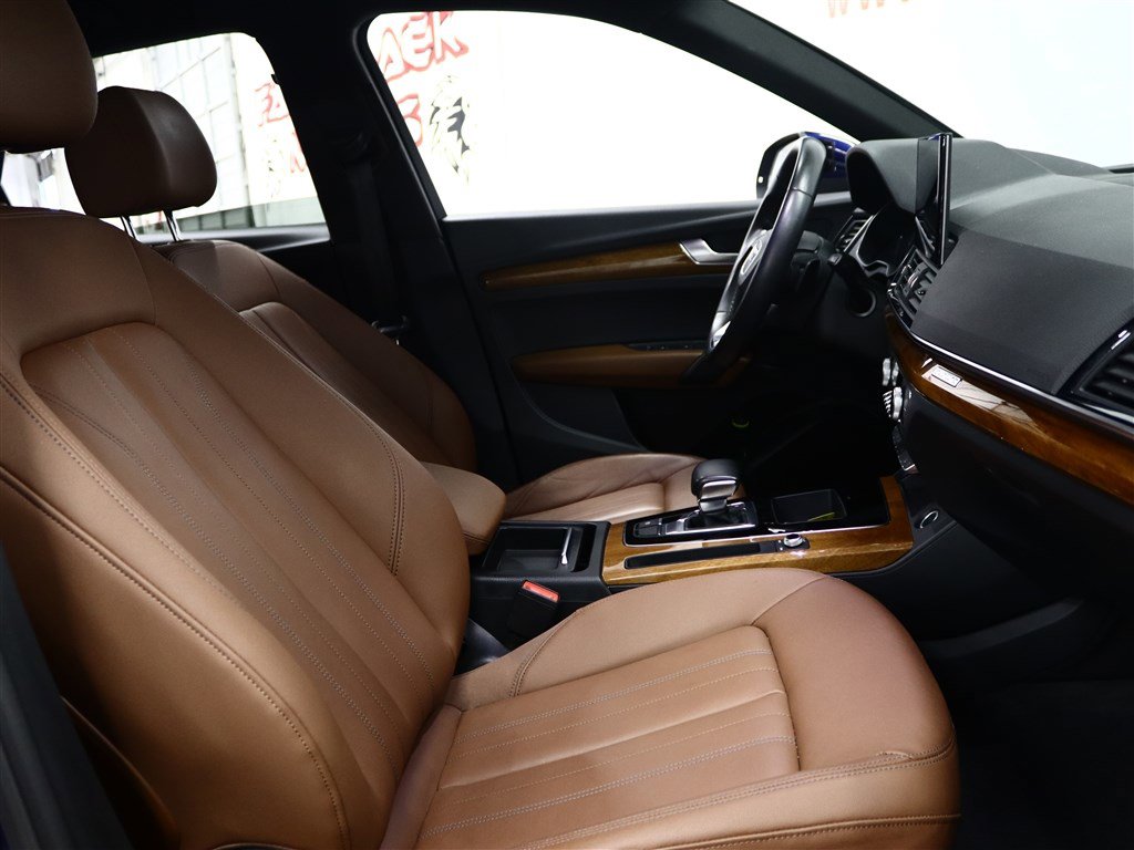 Used 2022 Audi Q5 2.0T Premium image 12