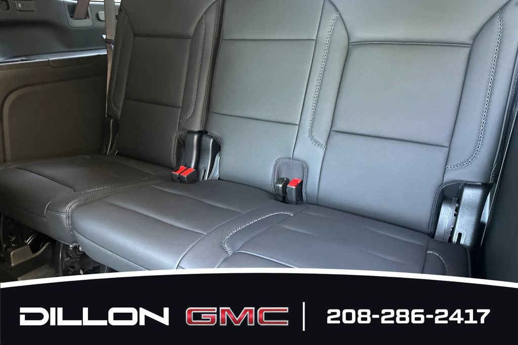 New 2026 GMC Yukon XL Denali w/ Denali Reserve Package AWD/4WD image 17