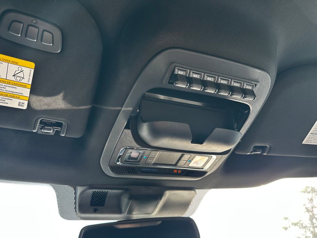 Used 2024 Ford F350 Platinum image 81