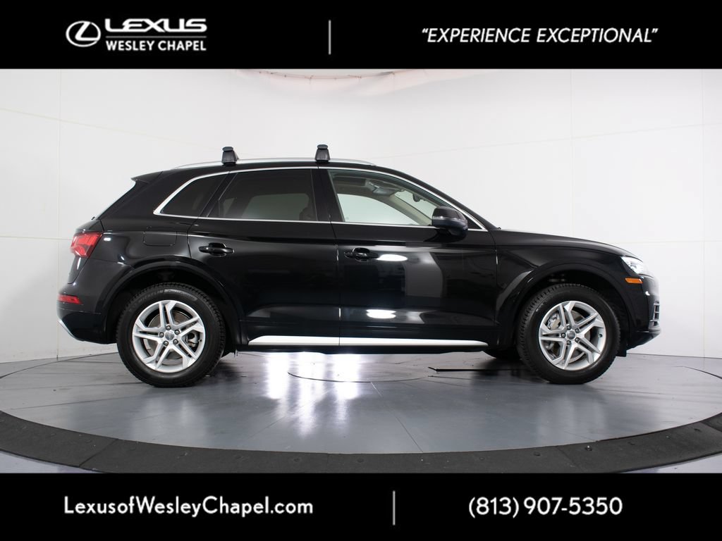 Used 2019 Audi Q5 2.0T Premium w/ Convenience Package AWD/4WD image 4