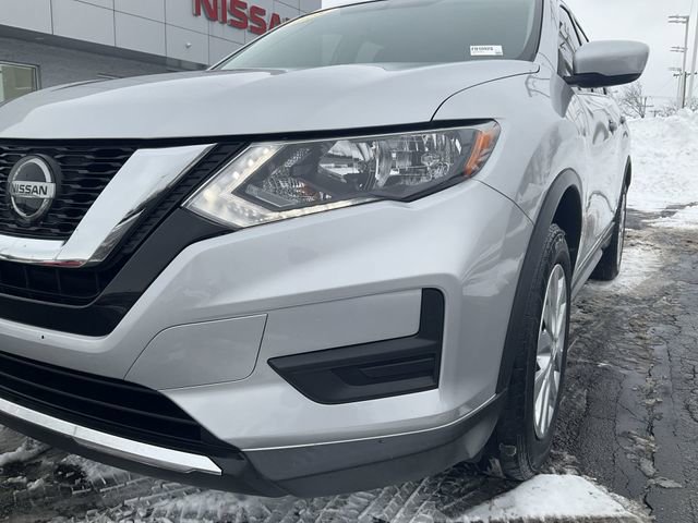 Used 2018 Nissan Rogue S image 34