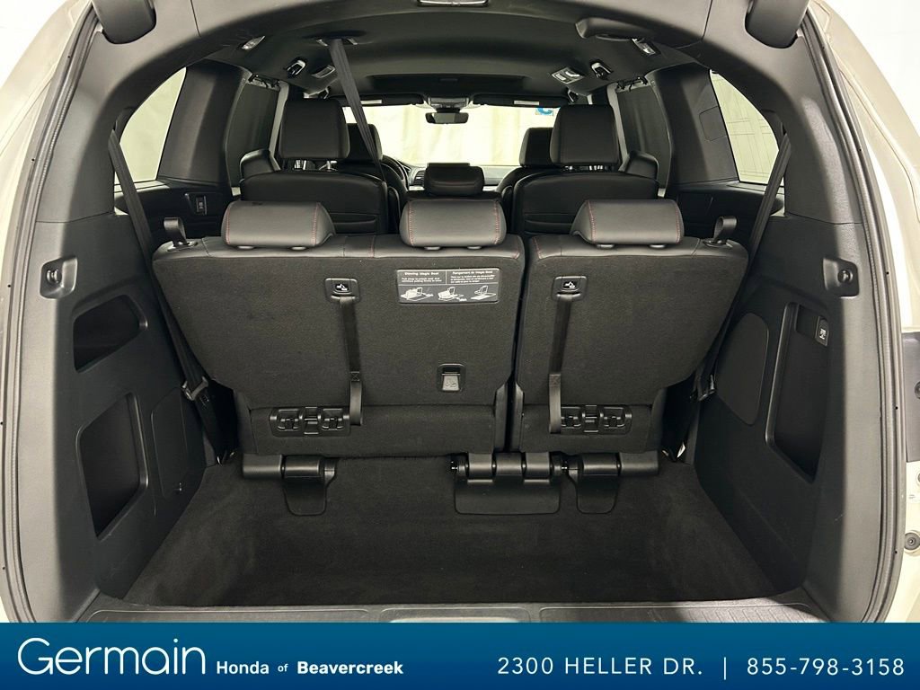 Used 2023 Honda Odyssey Sport image 32