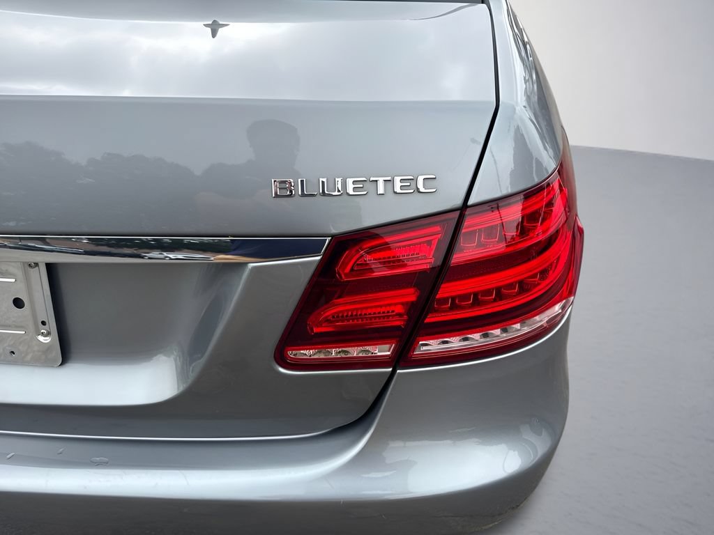 Used 2014 Mercedes-Benz E 250 BlueTEC Sedan image 35