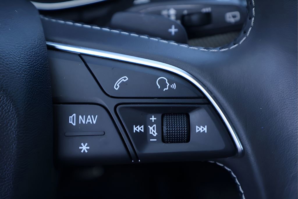 Used 2020 Audi SQ5 Premium Plus image 23