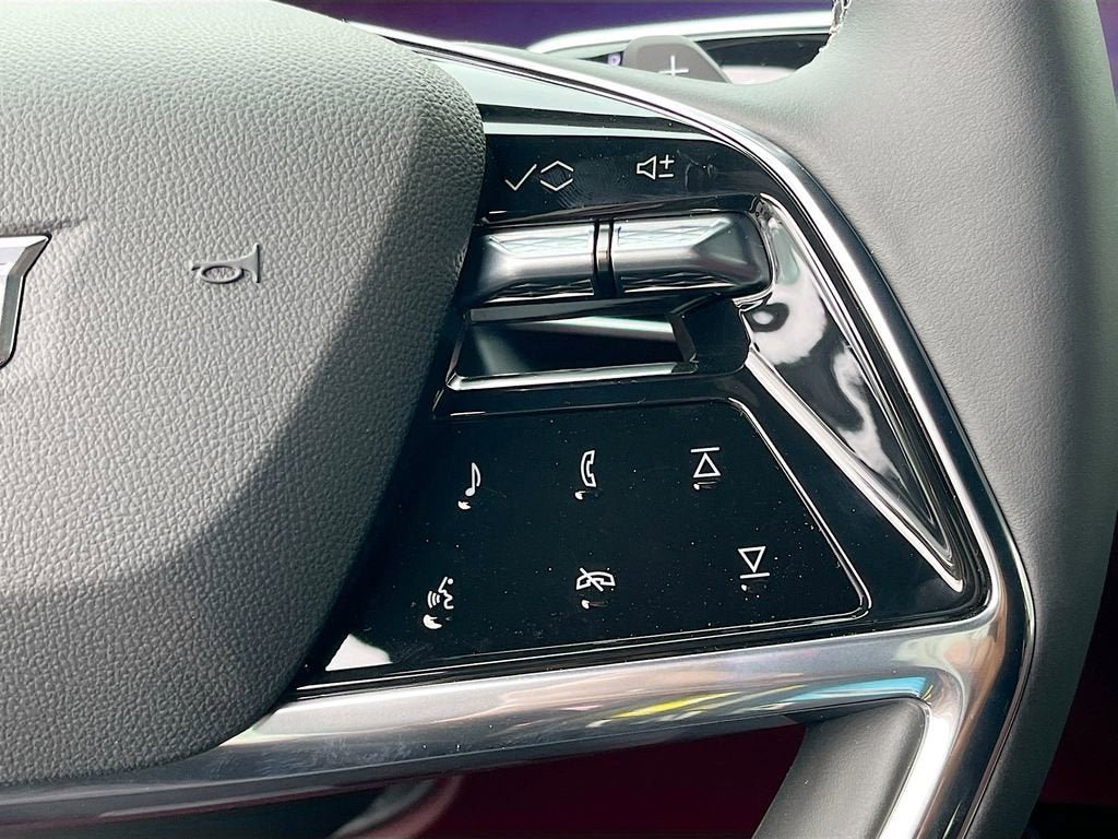 New 2026 Cadillac Escalade ESV Sport AWD/4WD image 18