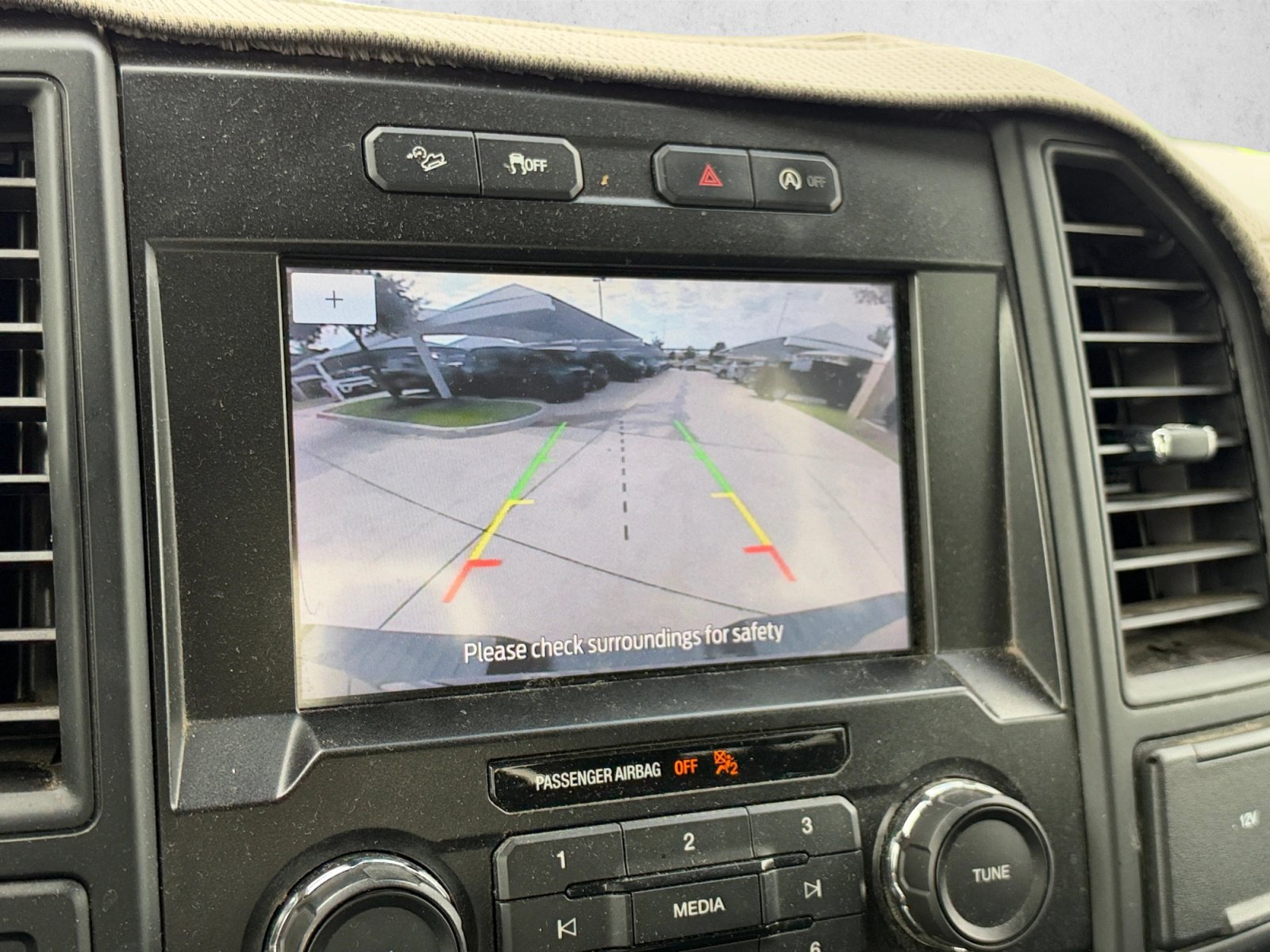 Used 2020 Ford F150 XL w/ Equipment Group 101A Mid AWD/4WD image 17