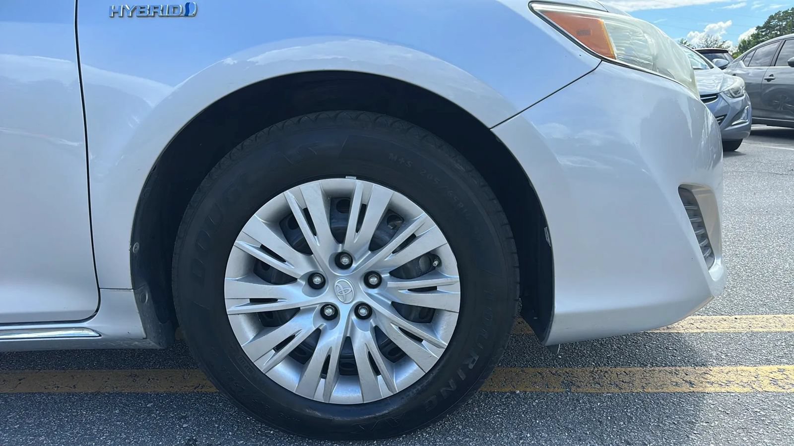 Used 2012 Toyota Camry LE FWD image 16