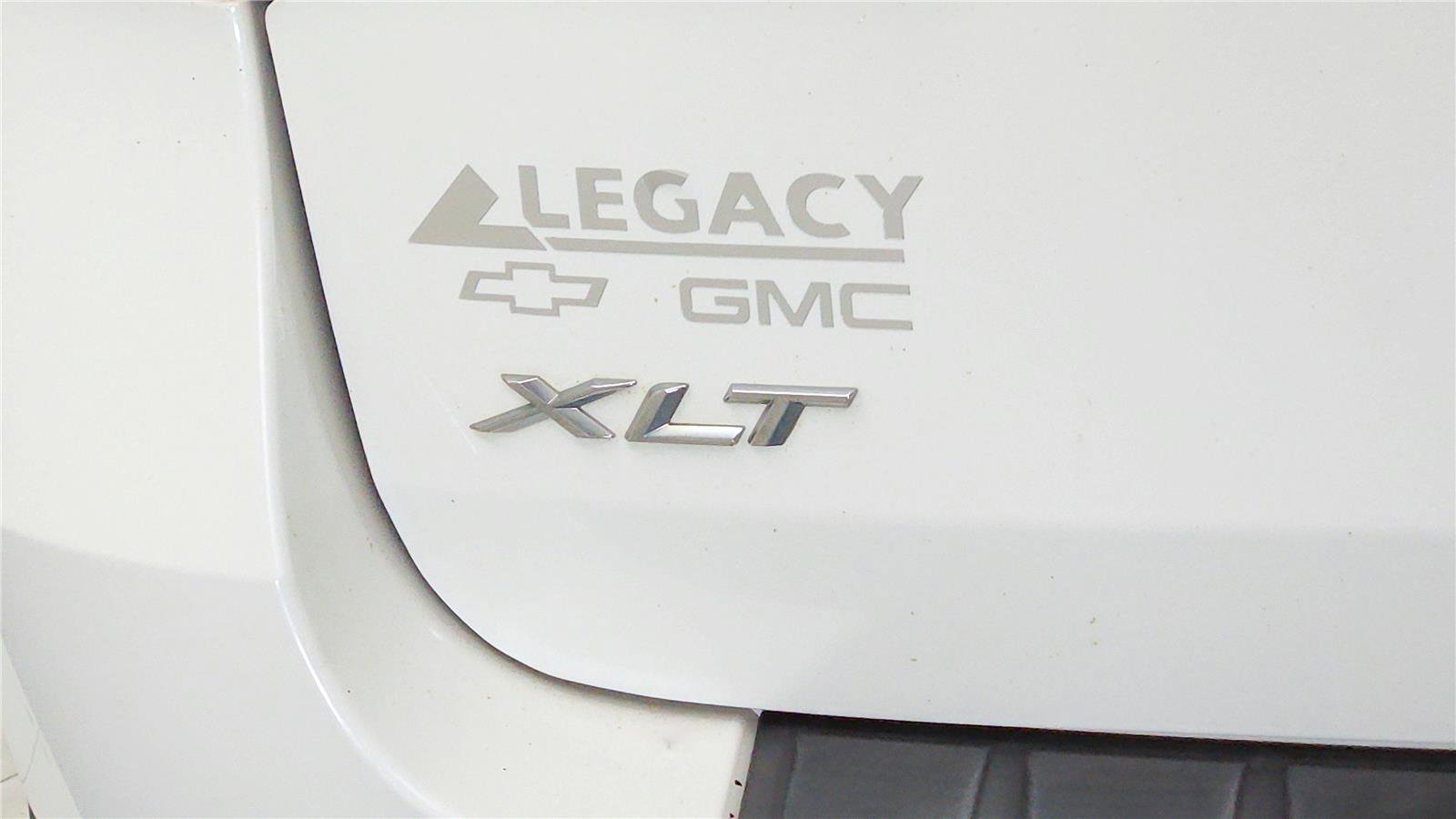 Used 2021 Ford Explorer XLT w/ Equipment Group 202A image 18