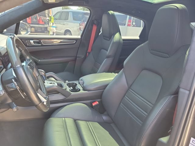Used 2023 Porsche Cayenne GTS AWD/4WD image 25