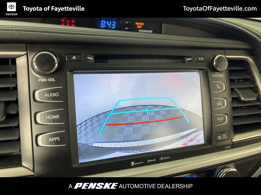 Used 2019 Toyota Highlander XLE FWD image 33