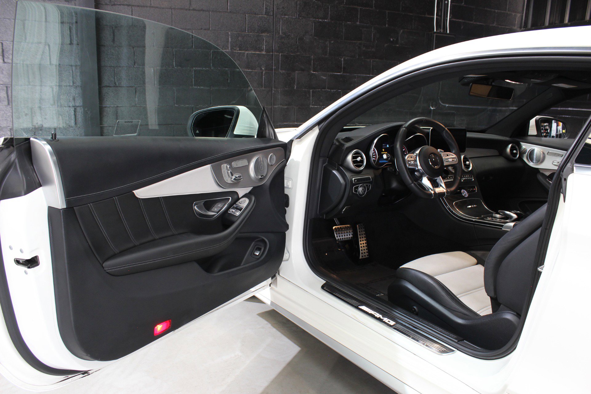 Used 2020 Mercedes-Benz C 63 AMG S w/ Multimedia Package image 23