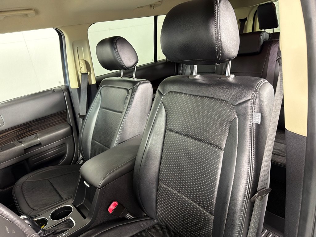 Used 2019 Ford Flex SEL FWD image 13