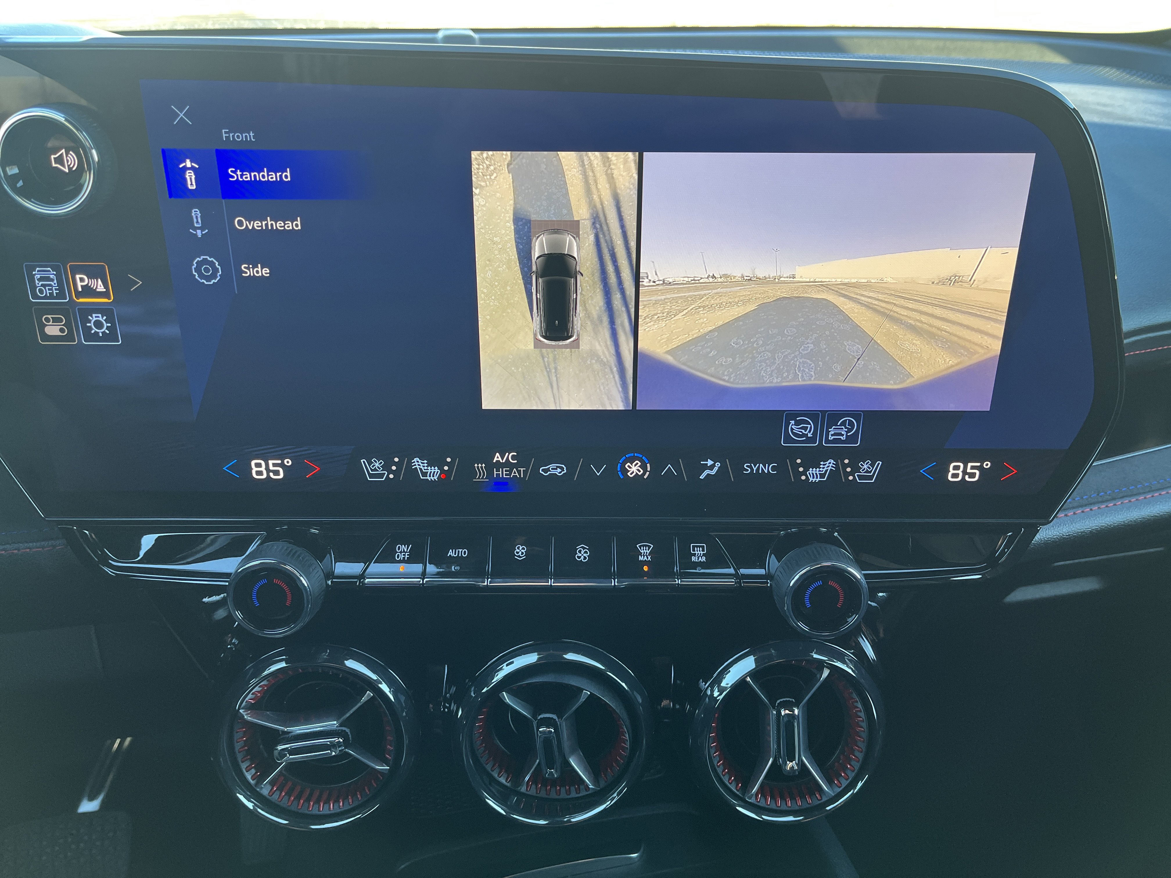 Used 2025 Chevrolet Blazer EV RS image 28