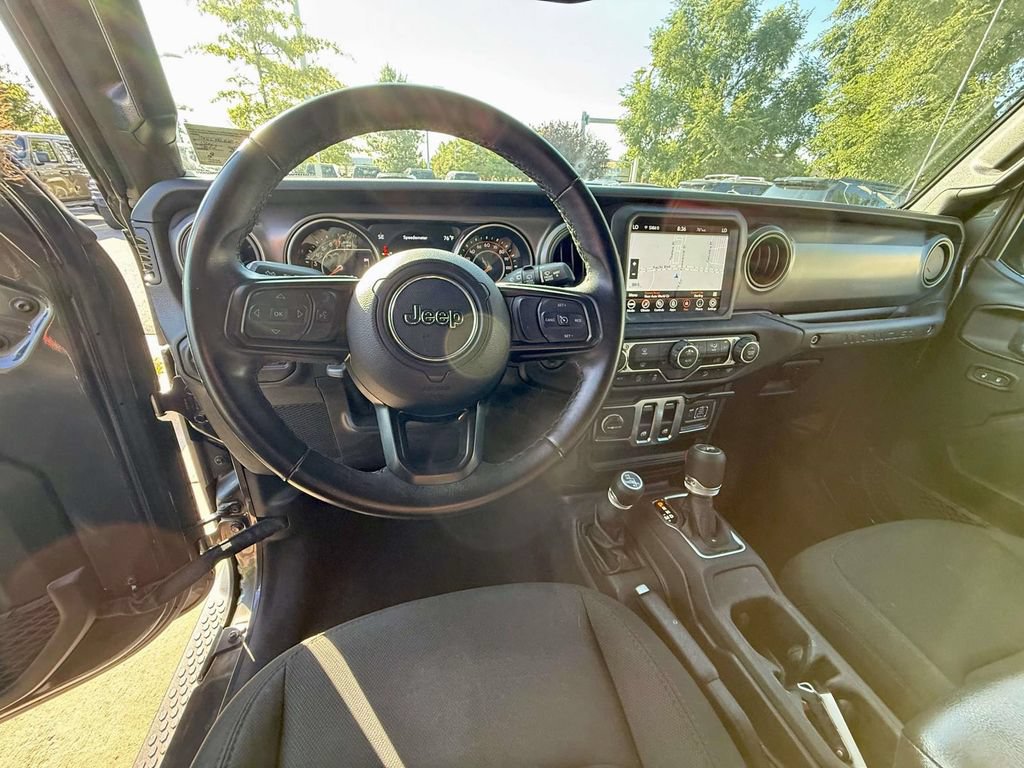 Used 2021 Jeep Wrangler Sport AWD/4WD image 18