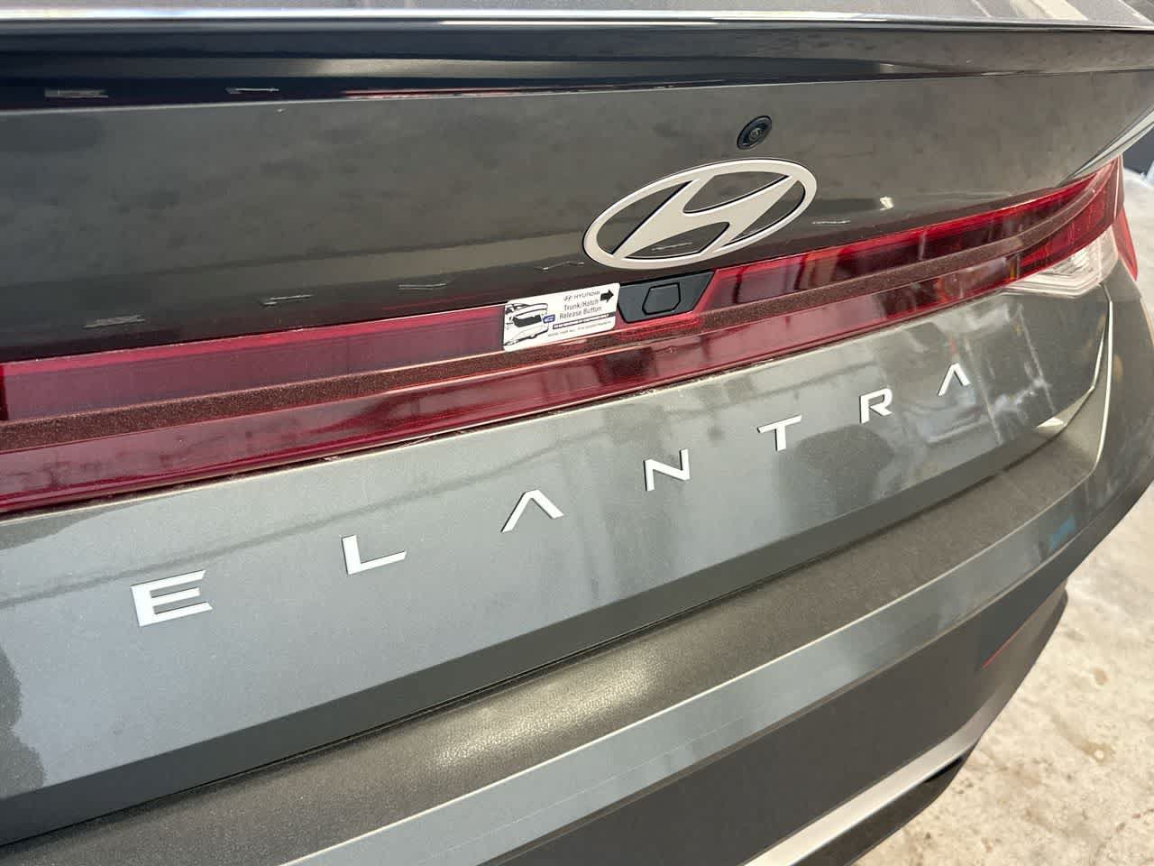 New 2026 Hyundai Elantra Sport w/ Cargo Package FWD image 10