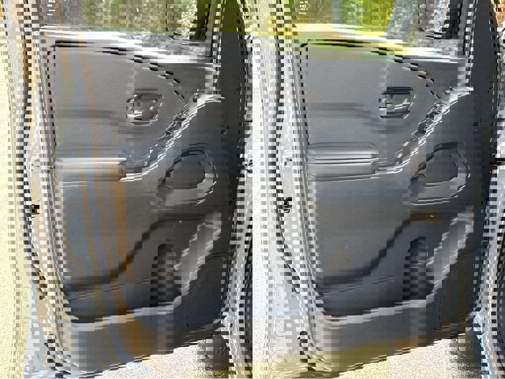 New 2026 Nissan Frontier SV w/ SV Convenience Package image 24