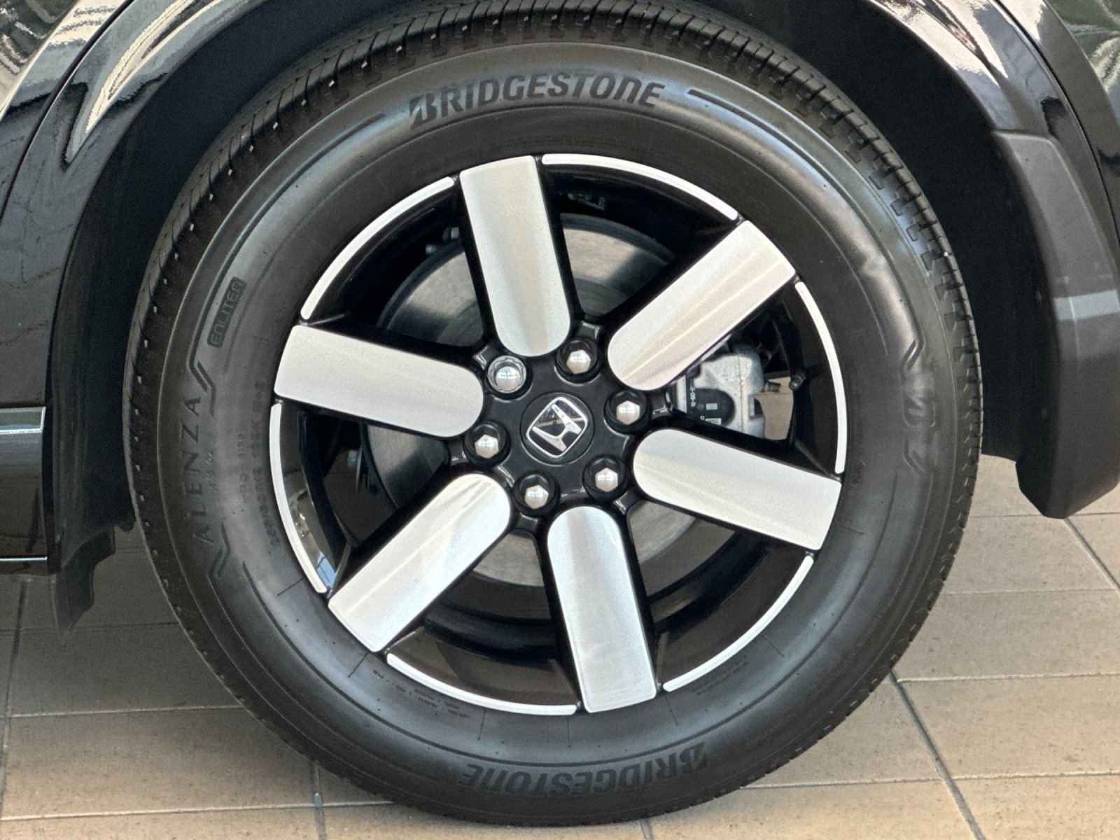 Used 2024 Honda Prologue Touring image 24