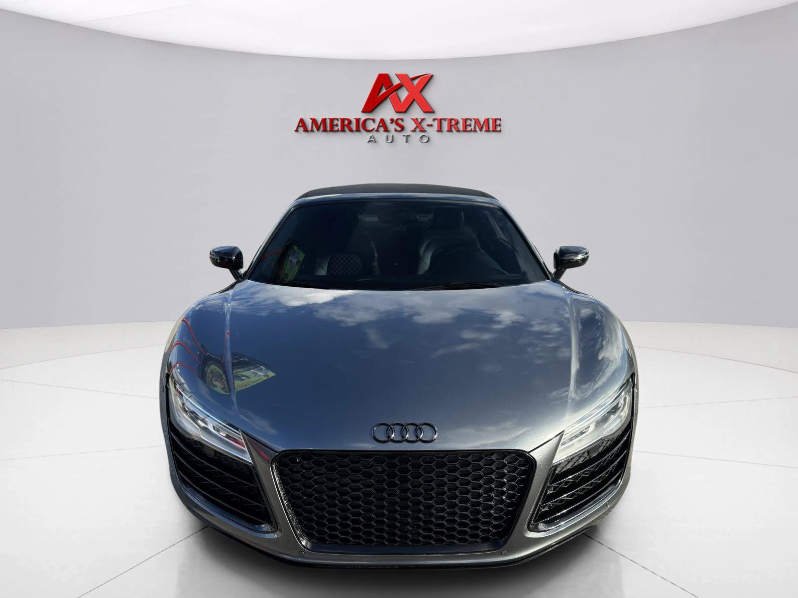 Used 2014 Audi R8 V10 AWD/4WD image 9