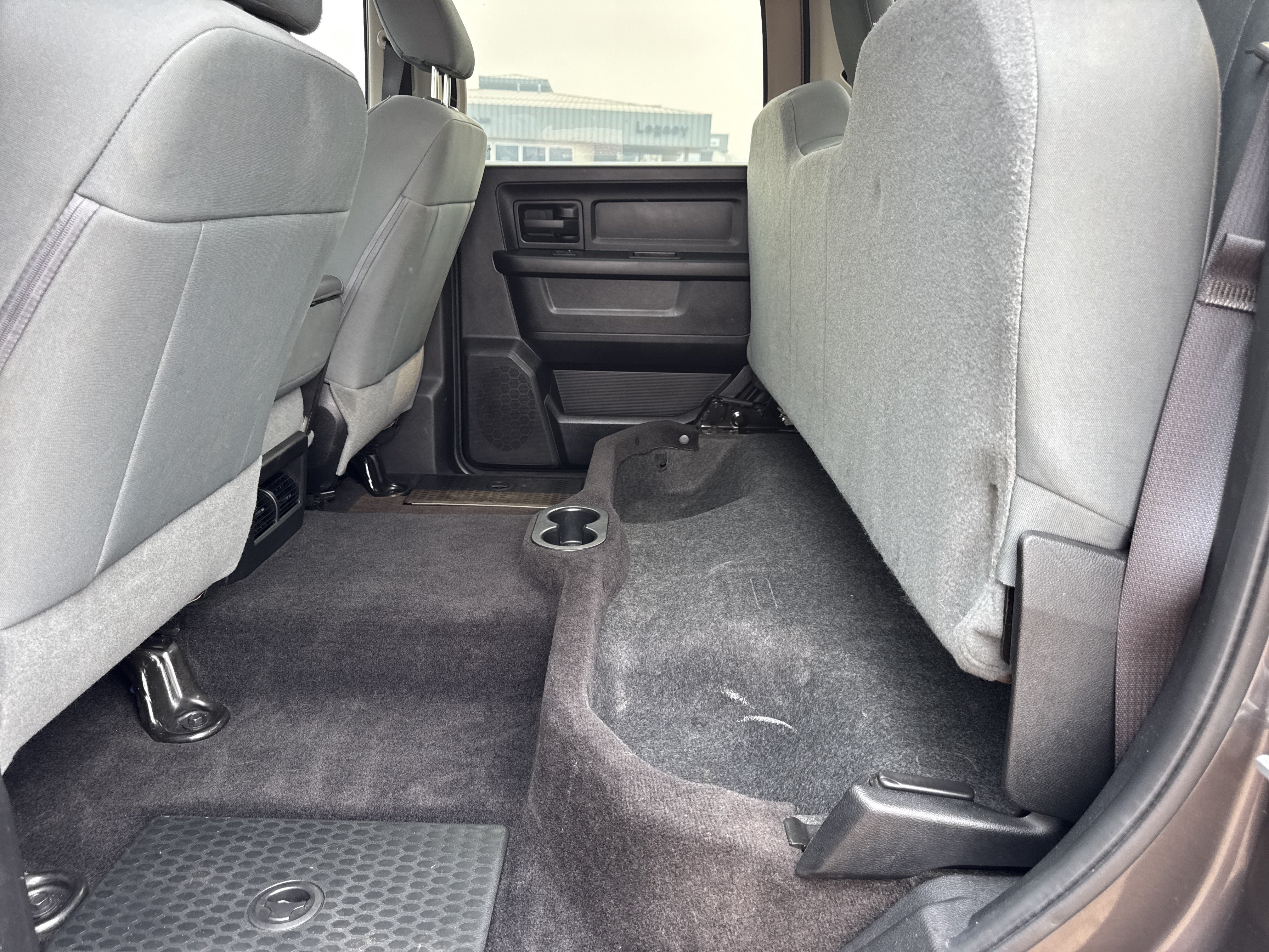 Used 2017 RAM 2500 Tradesman w/ Chrome Appearance Group AWD/4WD image 23
