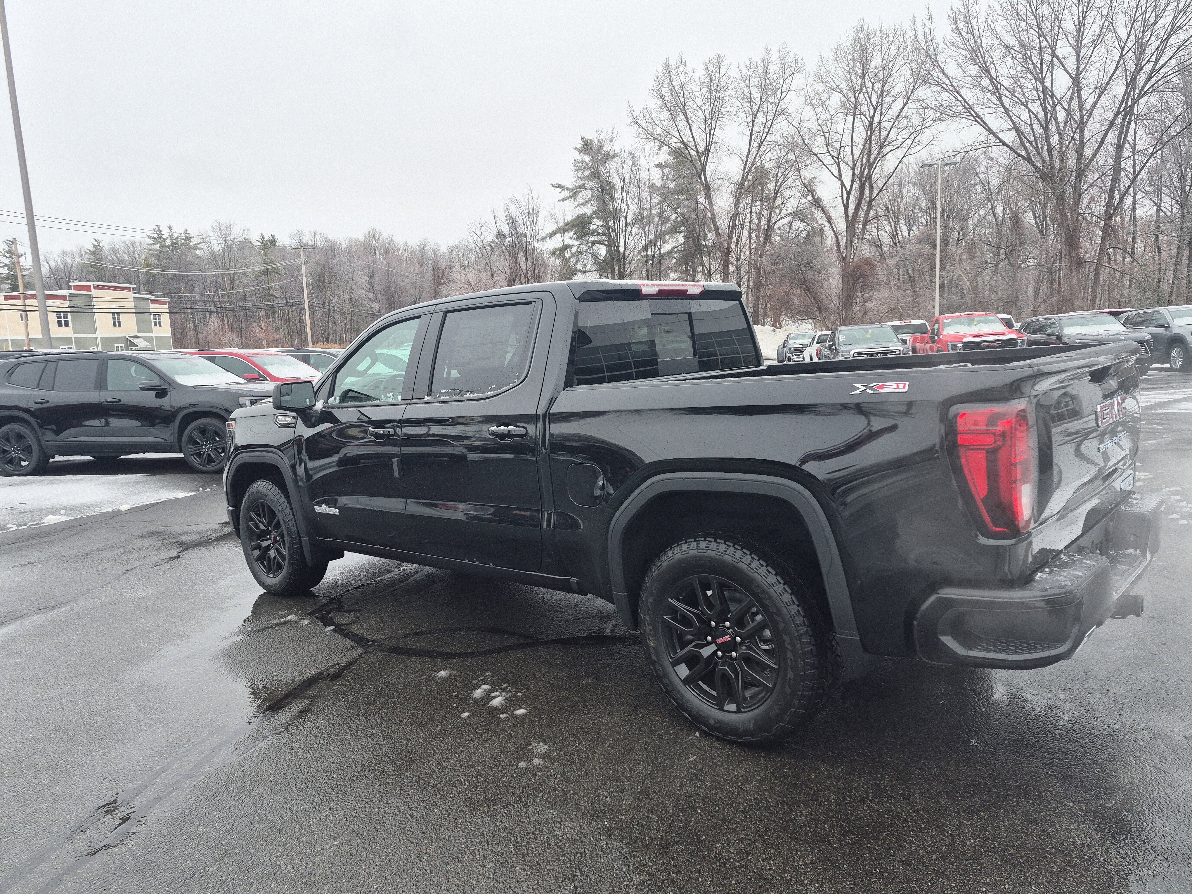 New 2026 GMC Sierra 1500 Elevation w/ Preferred Package AWD/4WD image 3