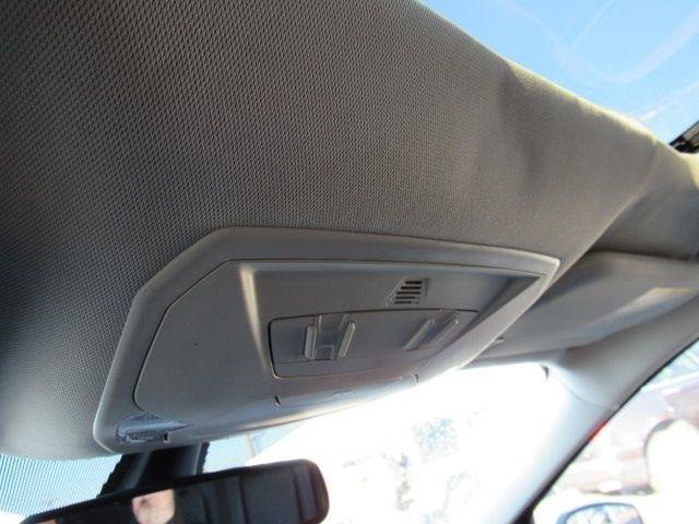 Used 2018 Ford Escape Titanium image 22