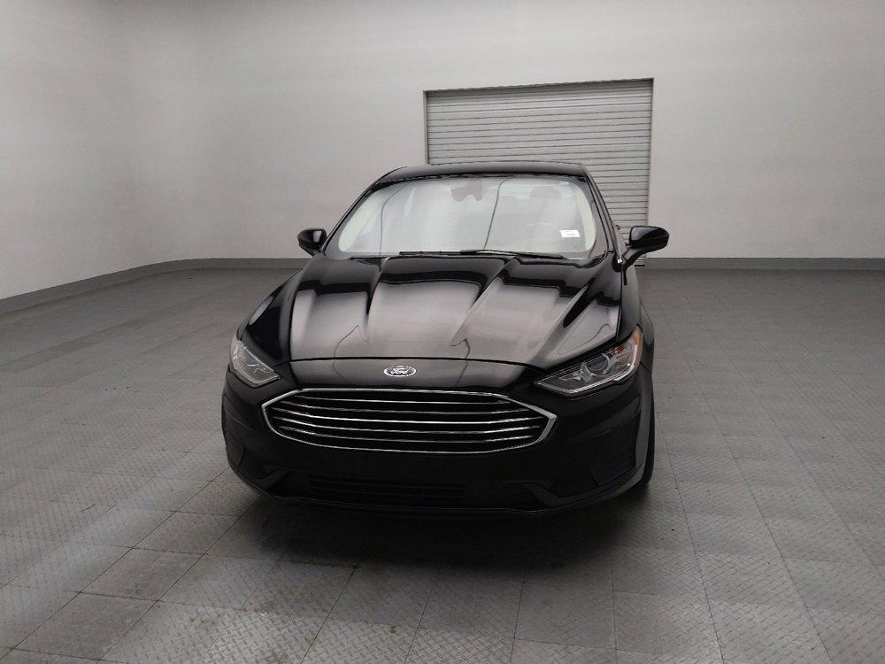 Used 2020 Ford Fusion SE image 15
