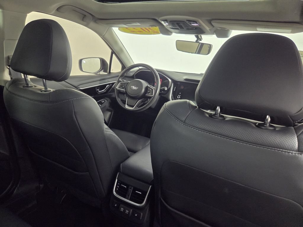 Used 2022 Subaru Outback Limited AWD/4WD image 30