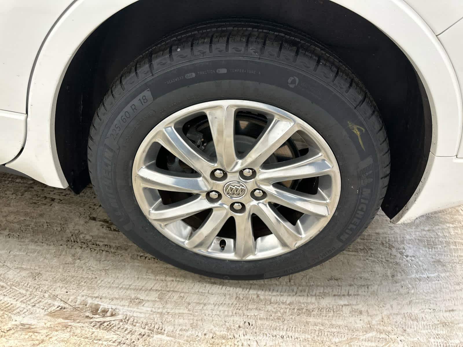Used 2020 Buick Envision Essence FWD image 11