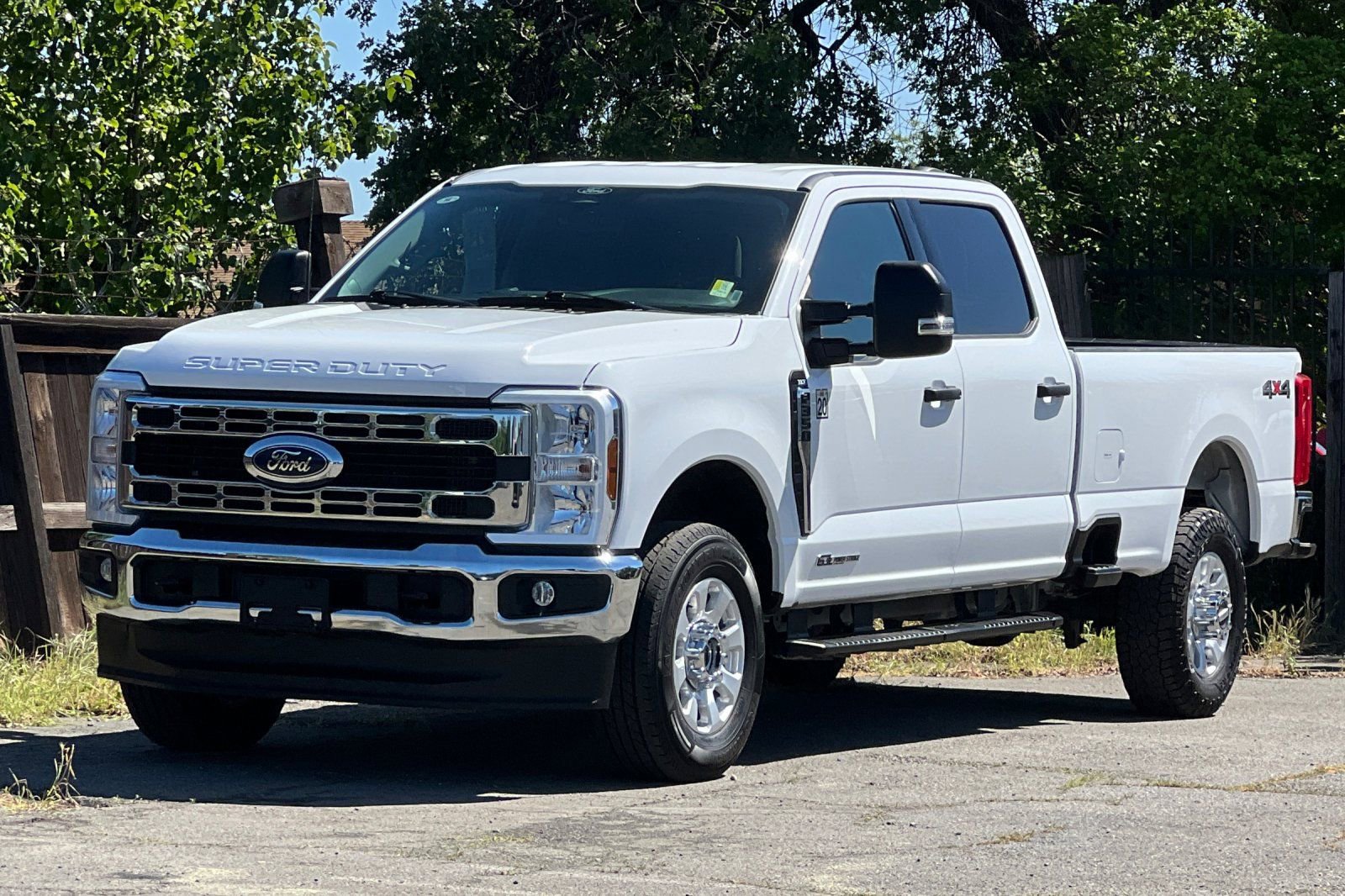 Certified 2024 Ford F350 XLT image 8