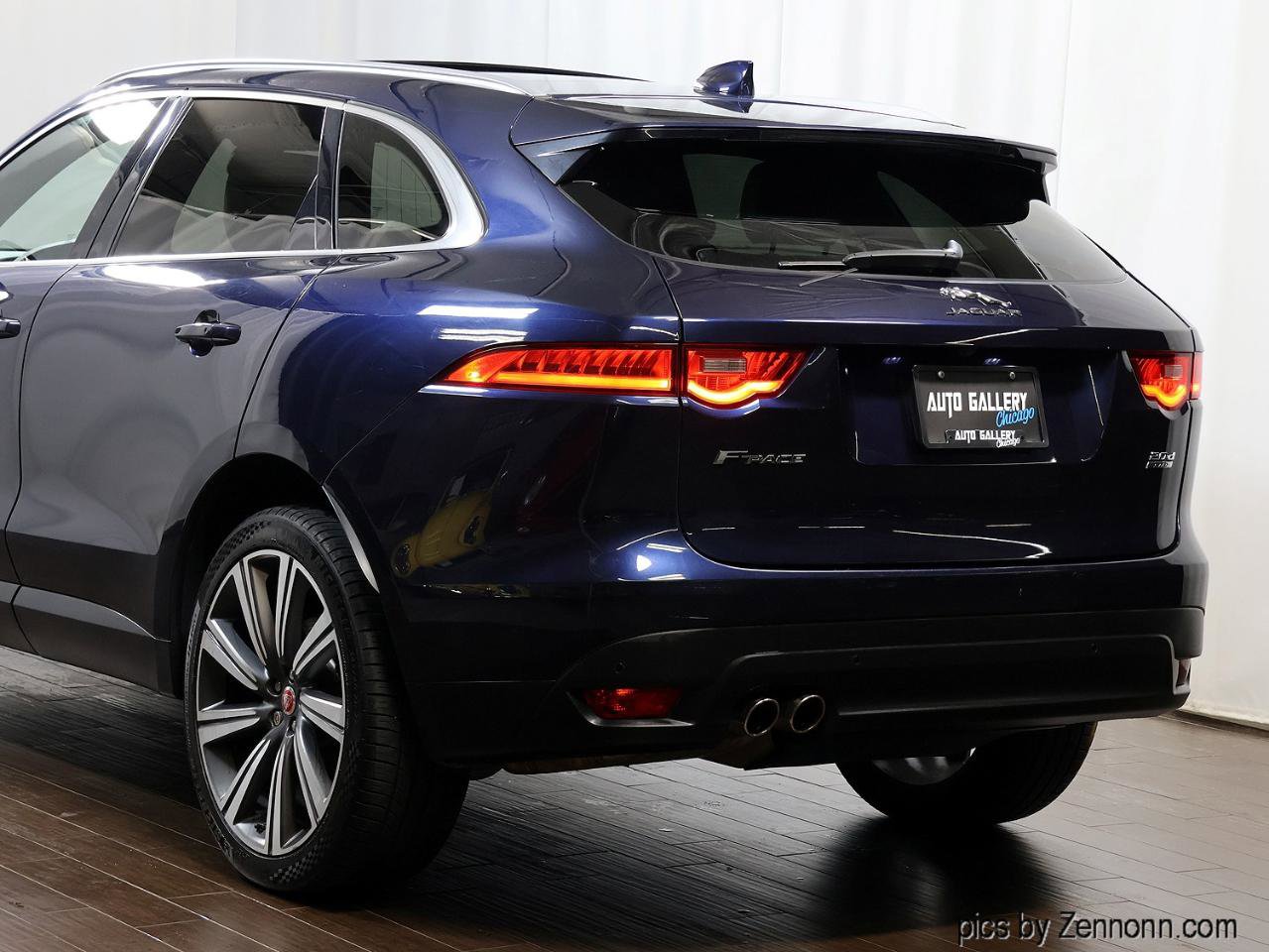 Used 2018 Jaguar F-PACE Prestige image 8