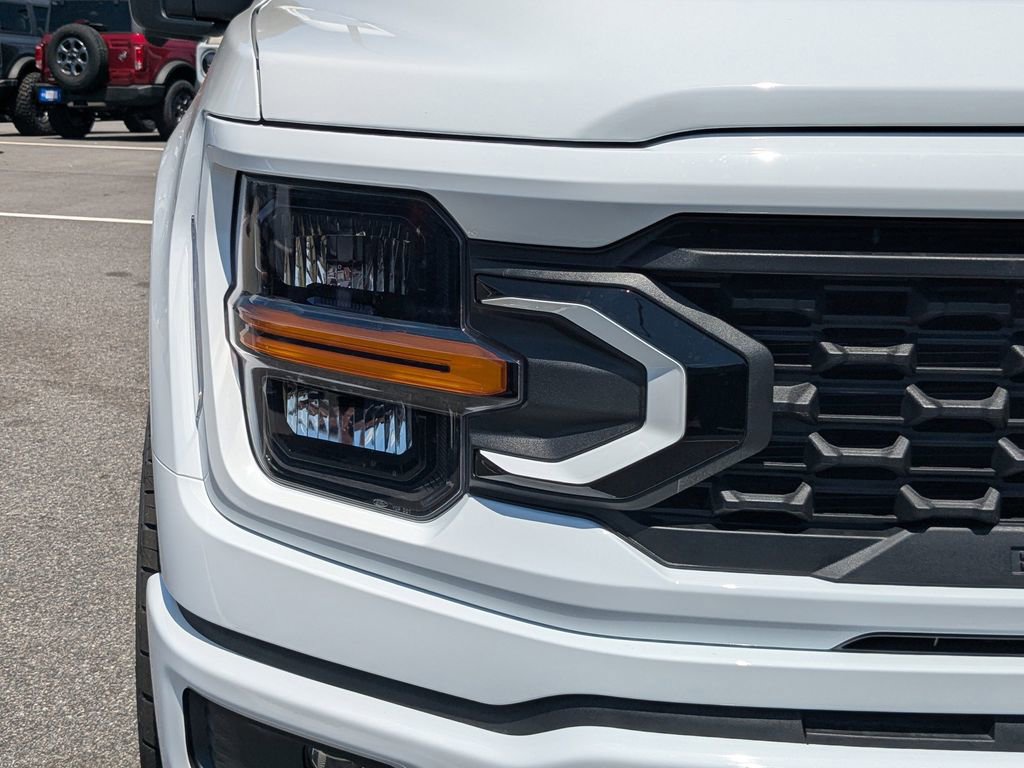 New 2026 Ford F150 XLT image 10