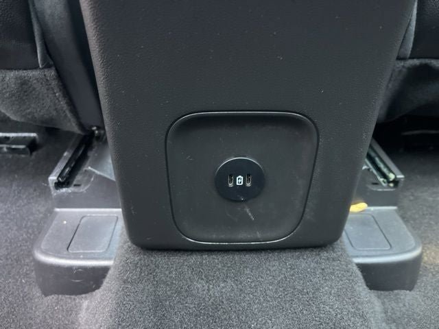 Certified 2025 Ford Escape ST-Line Elite w/ Premium Technology Package image 16