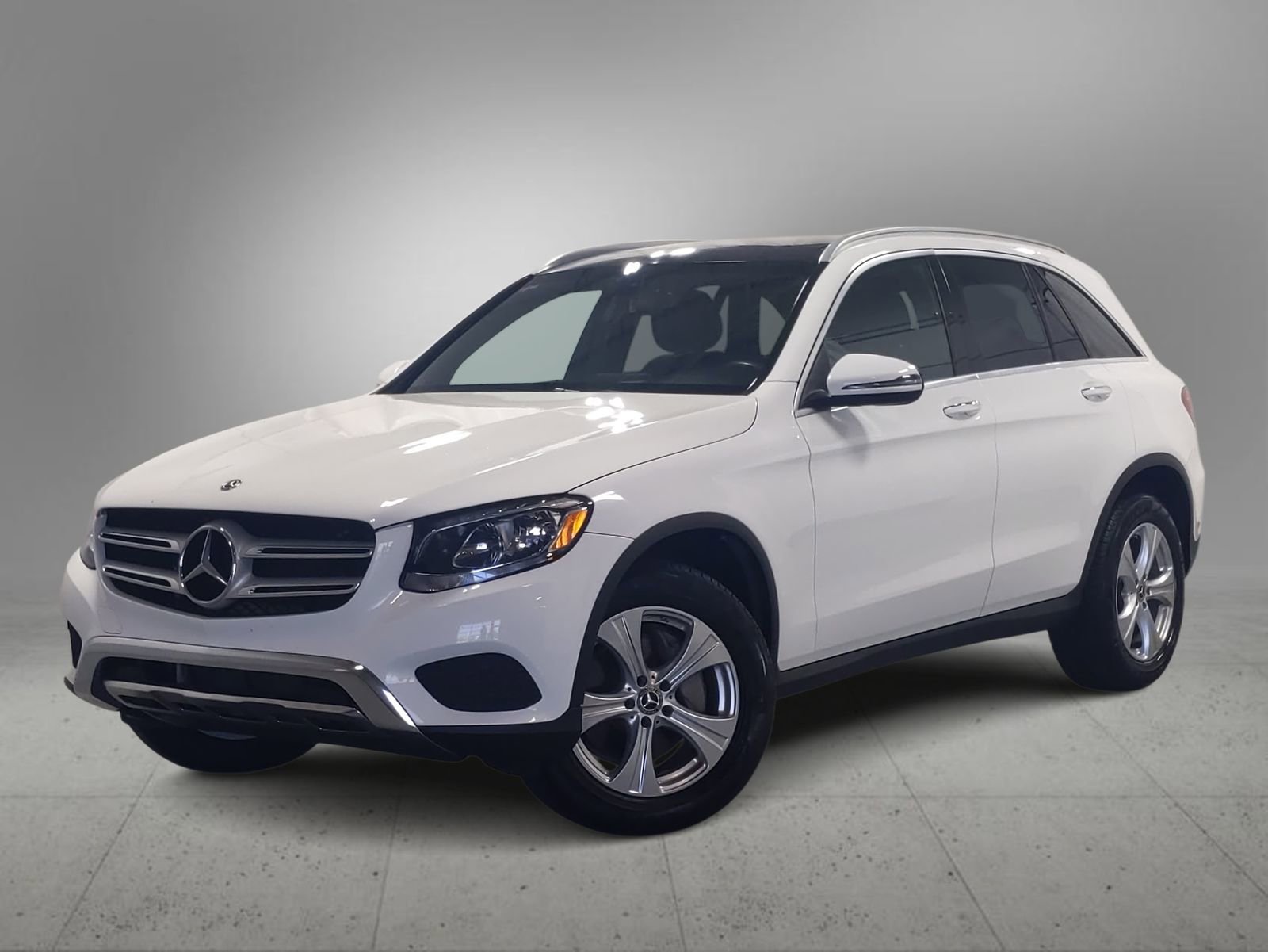 Used 2017 Mercedes-Benz GLC 300 image 1