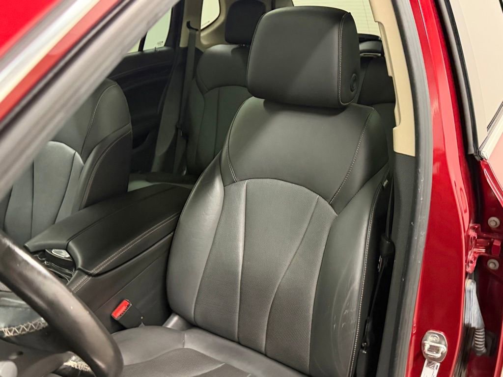 Used 2017 Buick Envision Premium image 47