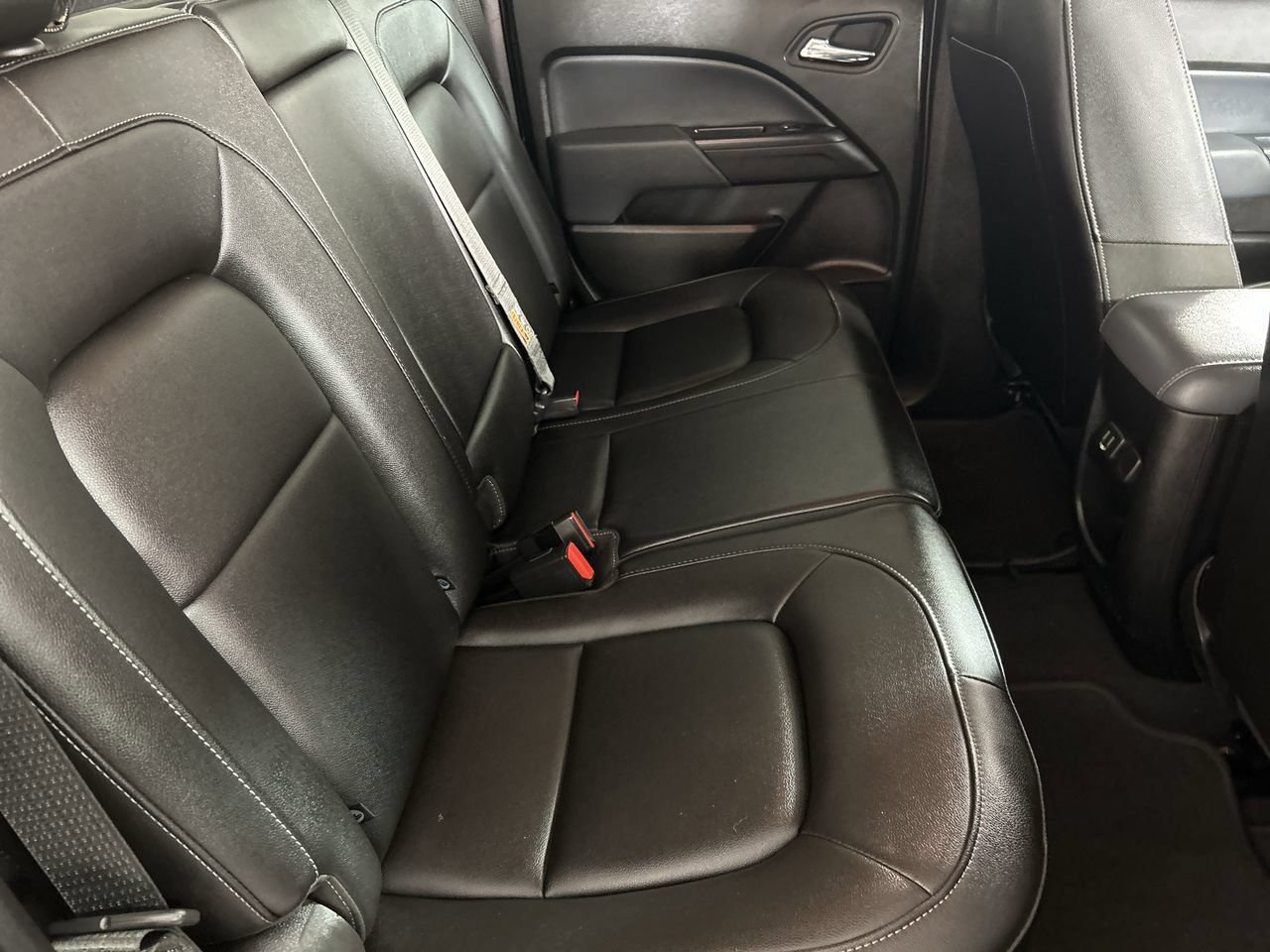 Used 2019 Chevrolet Colorado Z71 AWD/4WD image 24