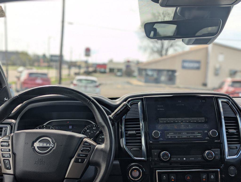 Used 2023 Nissan Titan Platinum Reserve w/ Moonroof Package image 41