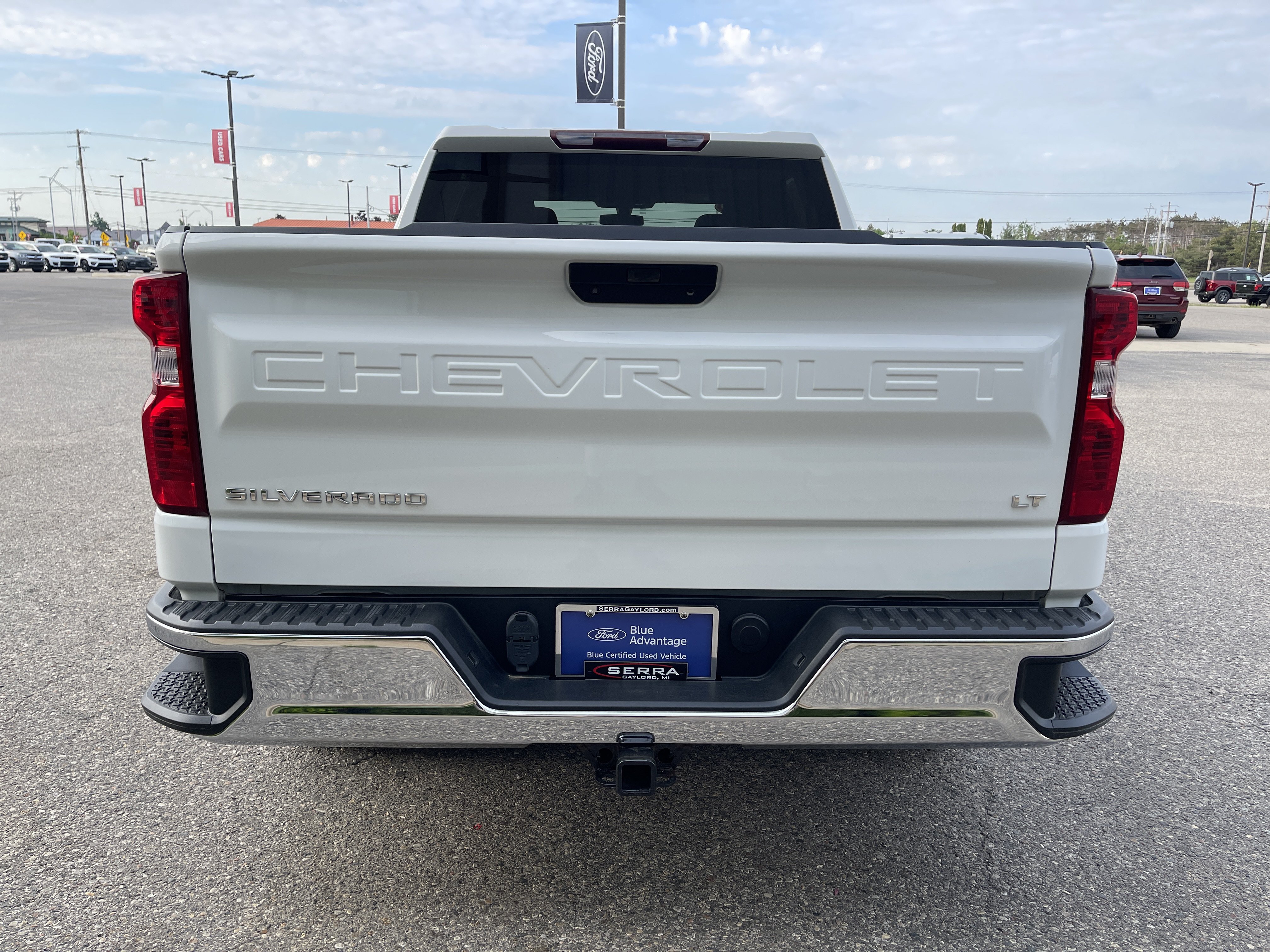 Used 2020 Chevrolet Silverado 1500 LT w/ True North Edition AWD/4WD image 4