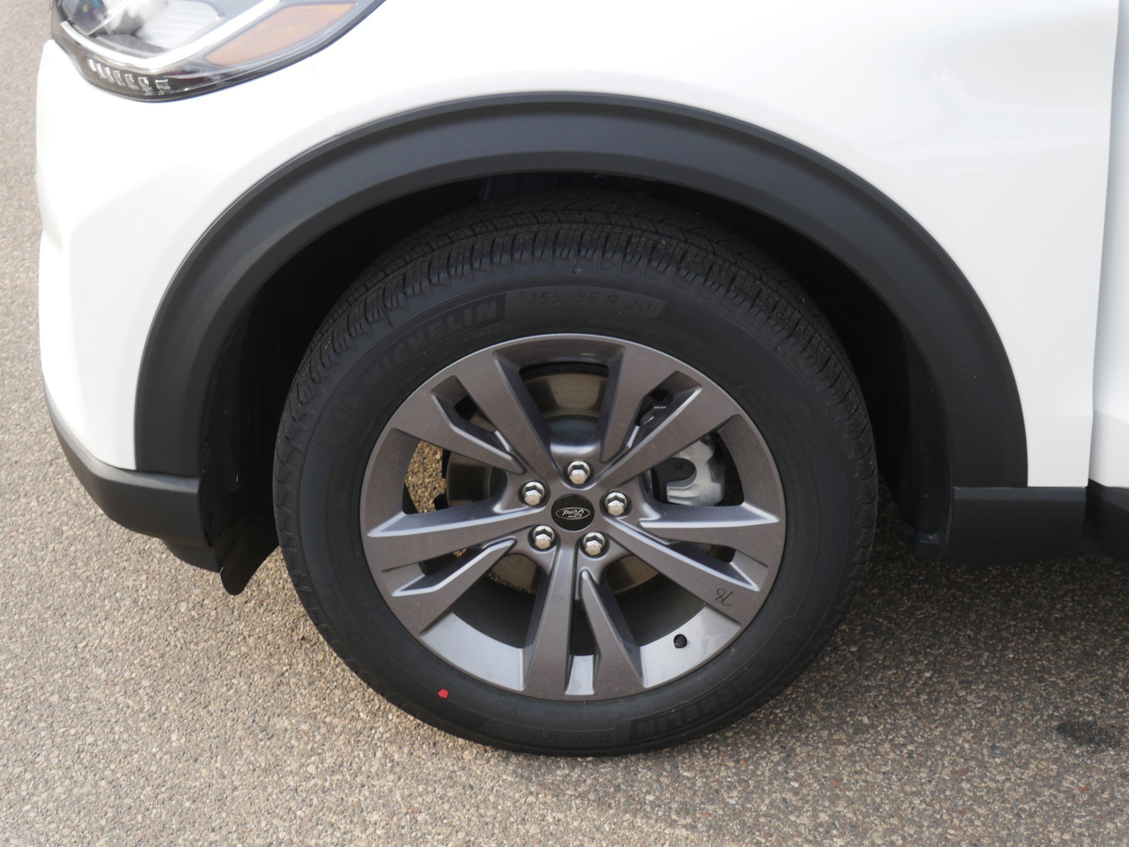 Used 2026 Ford Explorer Active w/ Active Comfort Package image 15