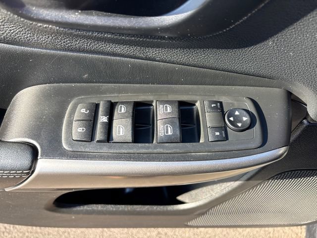 Used 2021 Jeep Cherokee Latitude Lux 80th Anniv w/ Quick Order Package 2YU 80th AWD/4WD image 12