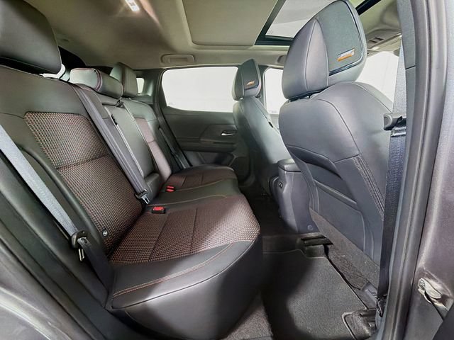Certified 2025 Nissan Kicks SR w/ SR Premium Package AWD/4WD image 33
