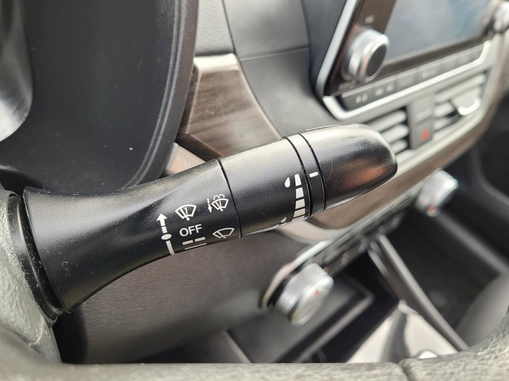 Used 2024 Nissan Altima 2.5 SV image 32