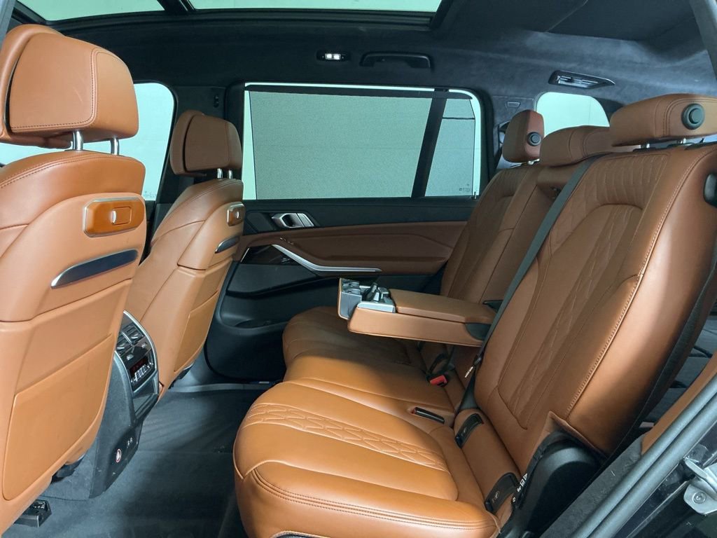 Certified 2025 BMW X7 xDrive40i image 29