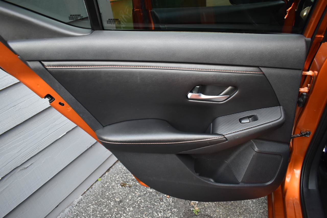 Used 2022 Nissan Sentra SR w/ SR Premium Package FWD image 36